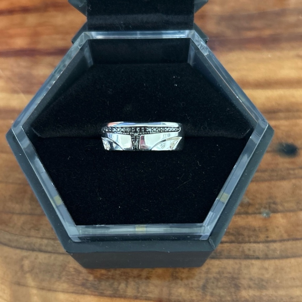 Sterling silver Star Wars special edition band
